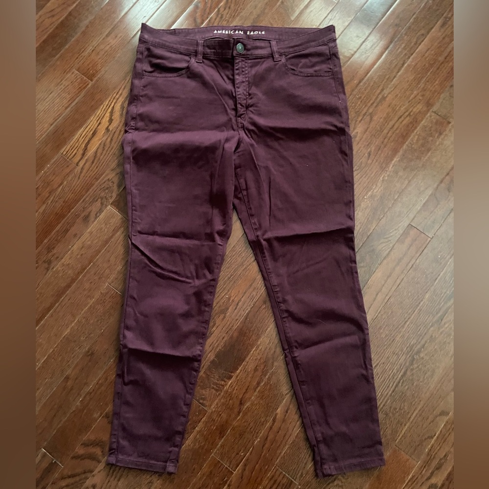 American Eagle High Rise Jegging